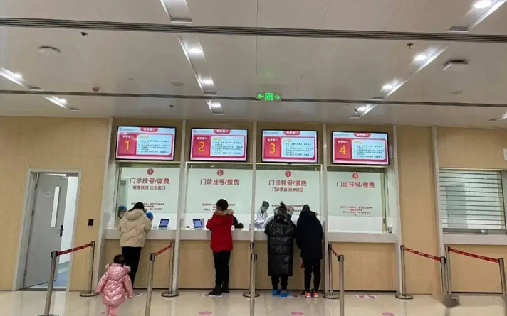 大家在選擇醫(yī)療門時，關(guān)鍵要考慮一下幾個方面