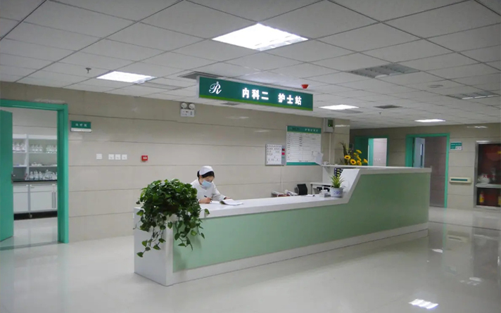 玻璃隔斷廠家淺談自動感應(yīng)門的優(yōu)勢